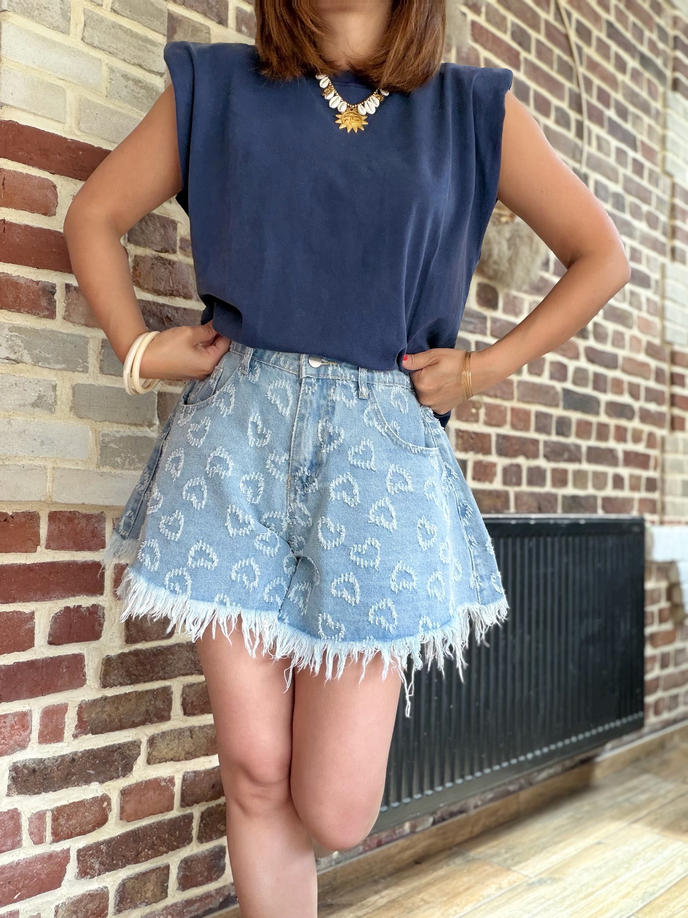 T-shirt bleu delavé épaulettes