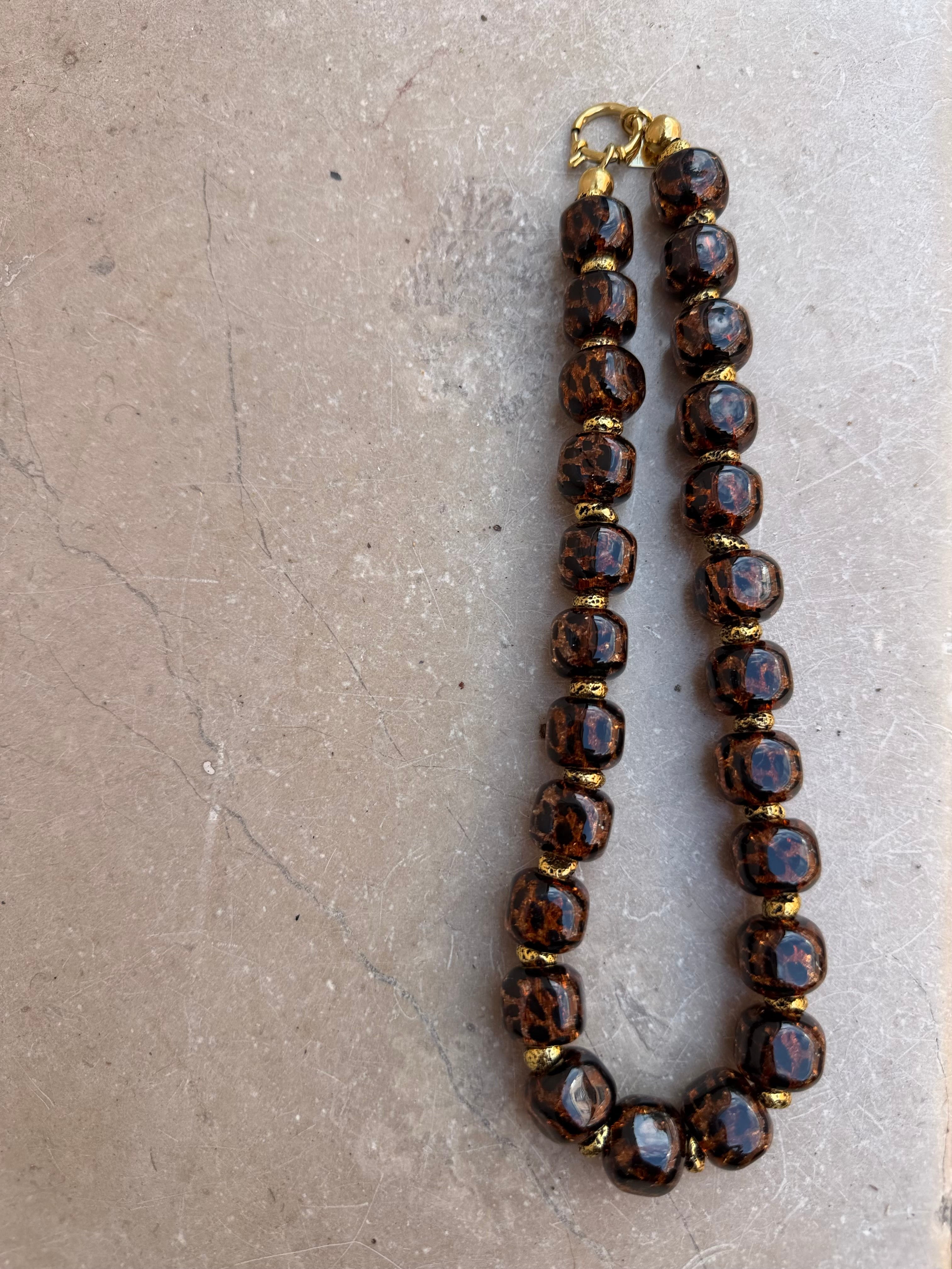 Collier Léo