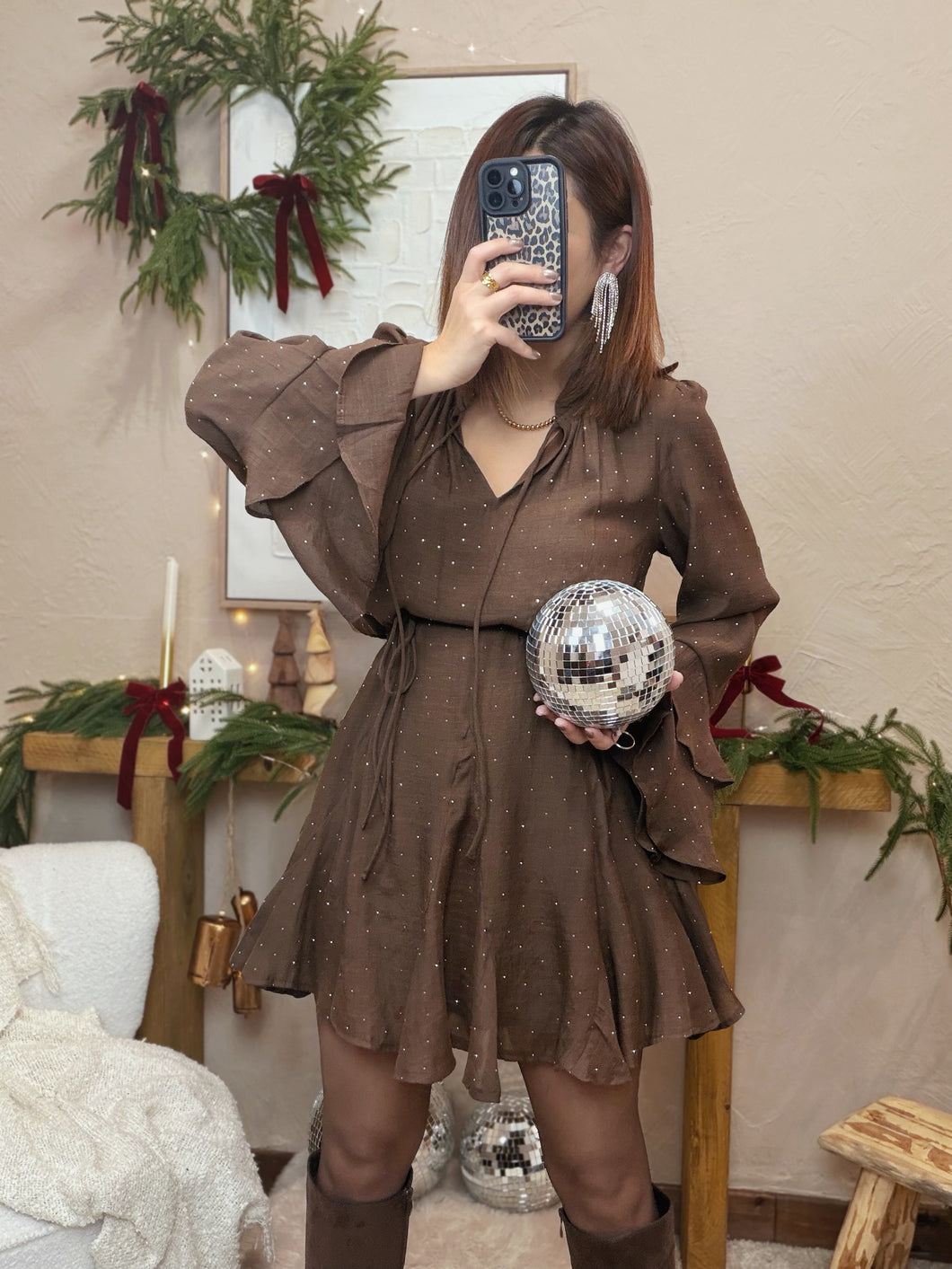 Robe choco à paillettes