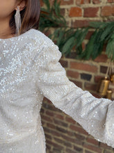 Charger l&#39;image dans la galerie, Boucles d’oreilles à strass argentées
