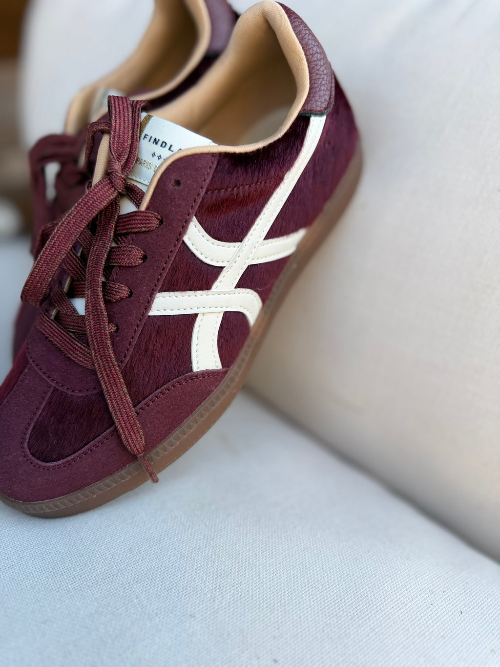Baskets bordeaux