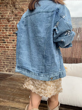 Charger l&#39;image dans la galerie, Veste en jean oversize
