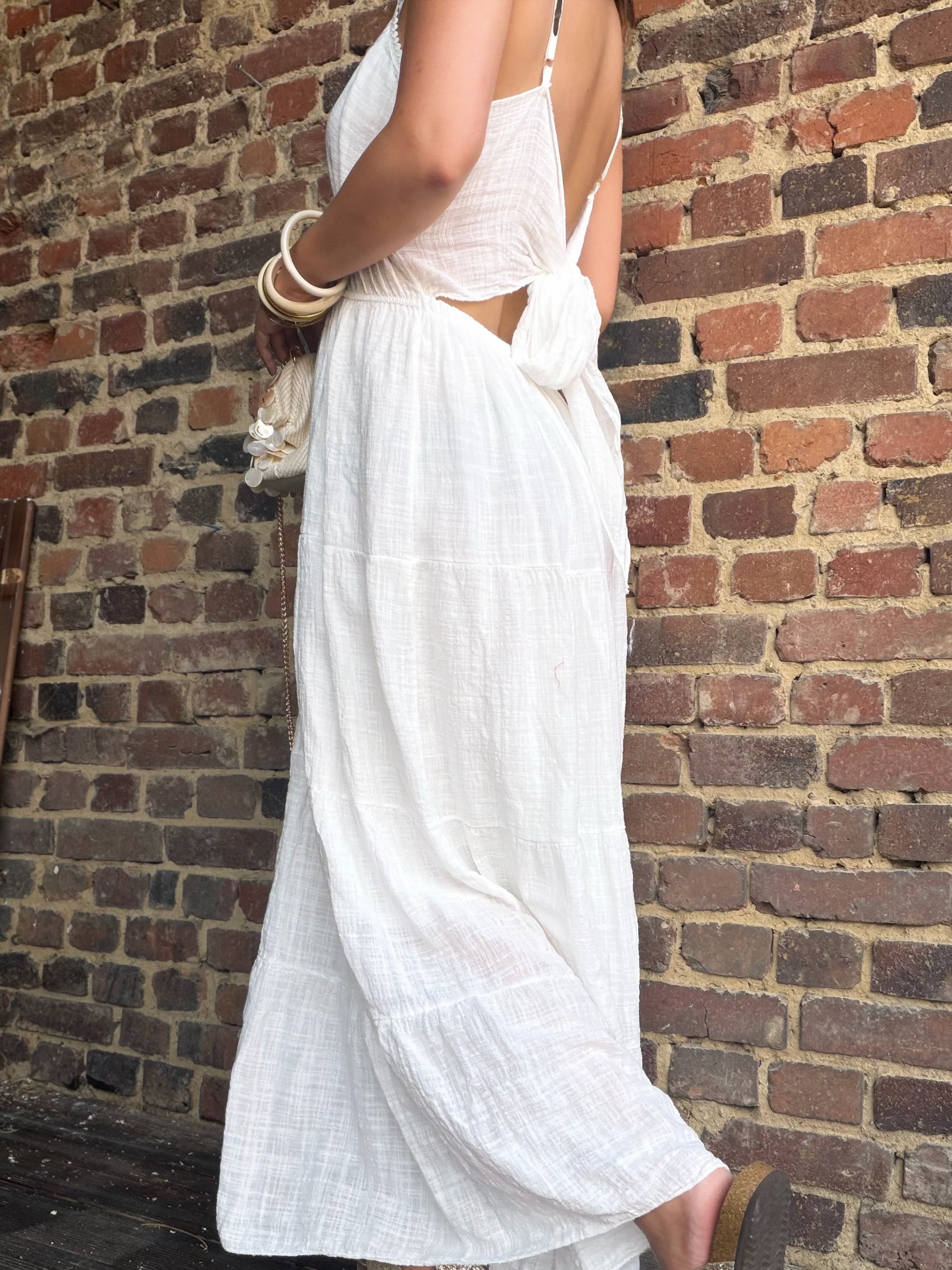 Robe dos nu noeud blanche