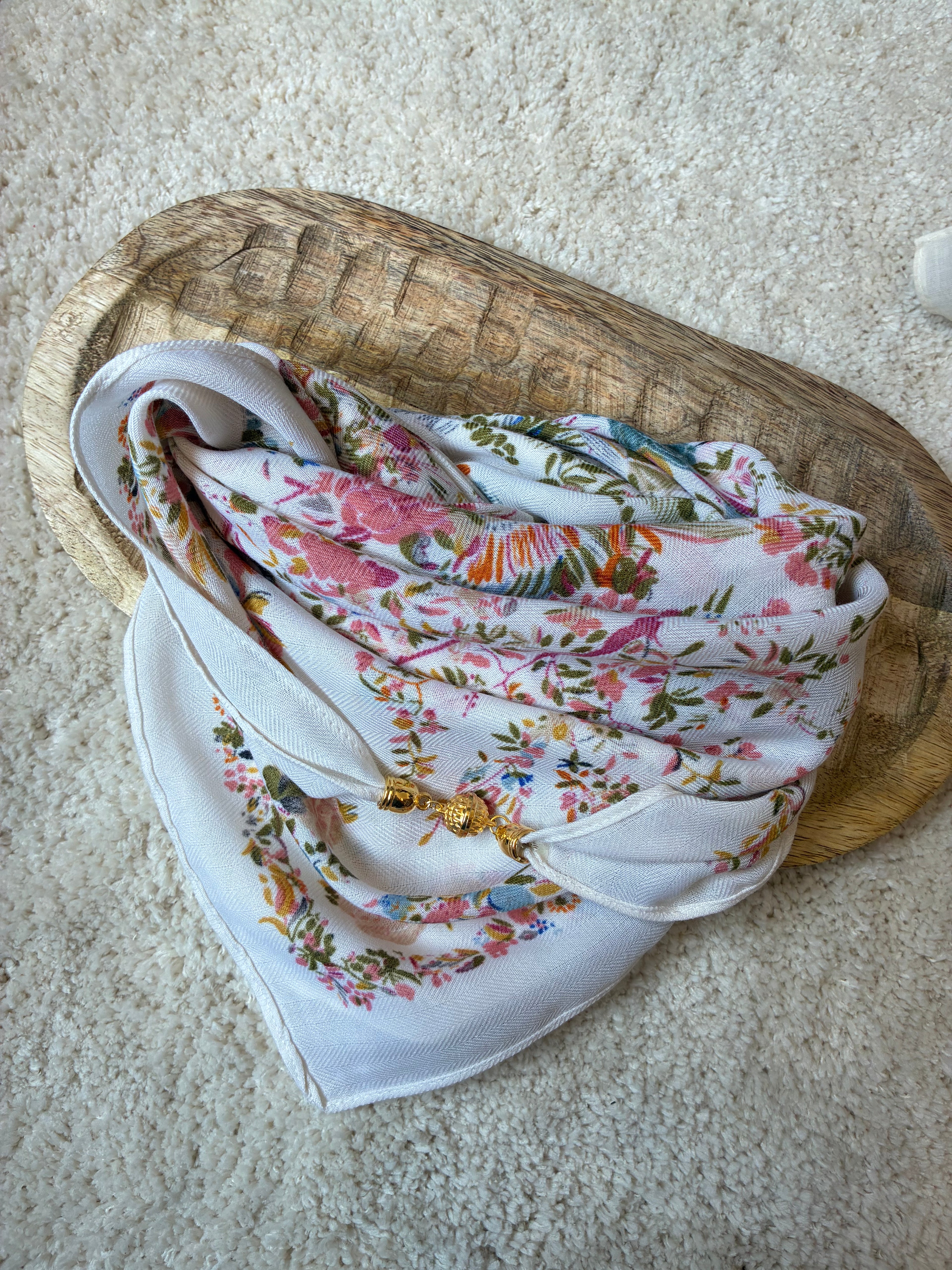 Foulard fleuri