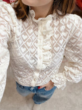 Charger l'image dans la galerie, Chemisier semi-transparent cœurs
