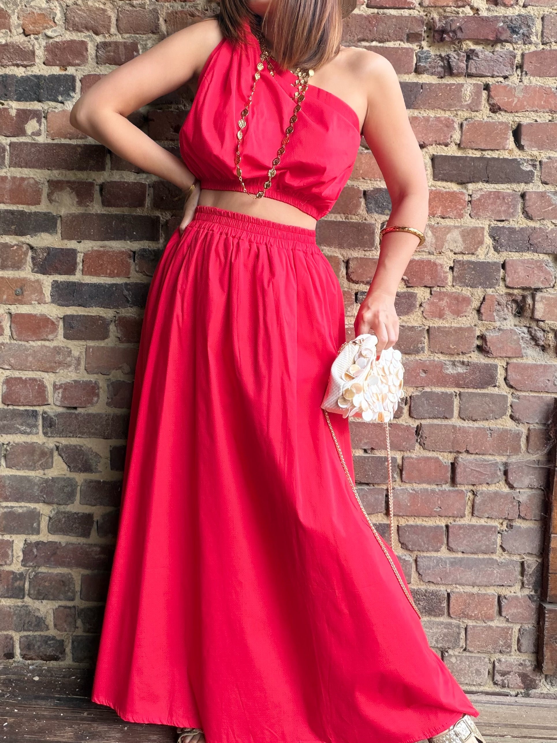 Ensemble rouge