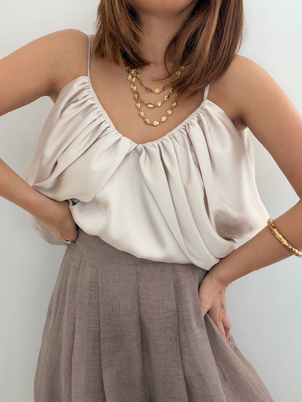 Top satiné beige
