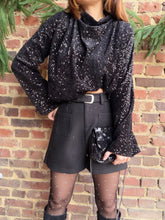 Charger l'image dans la galerie, Pull strass effet drapé
