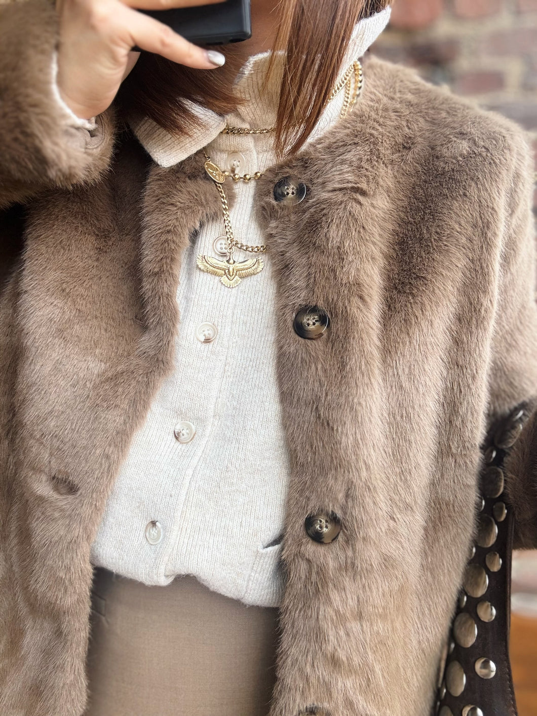 Veste fausse fourrure taupe