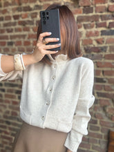 Charger l&#39;image dans la galerie, Gilet écru col victorien
