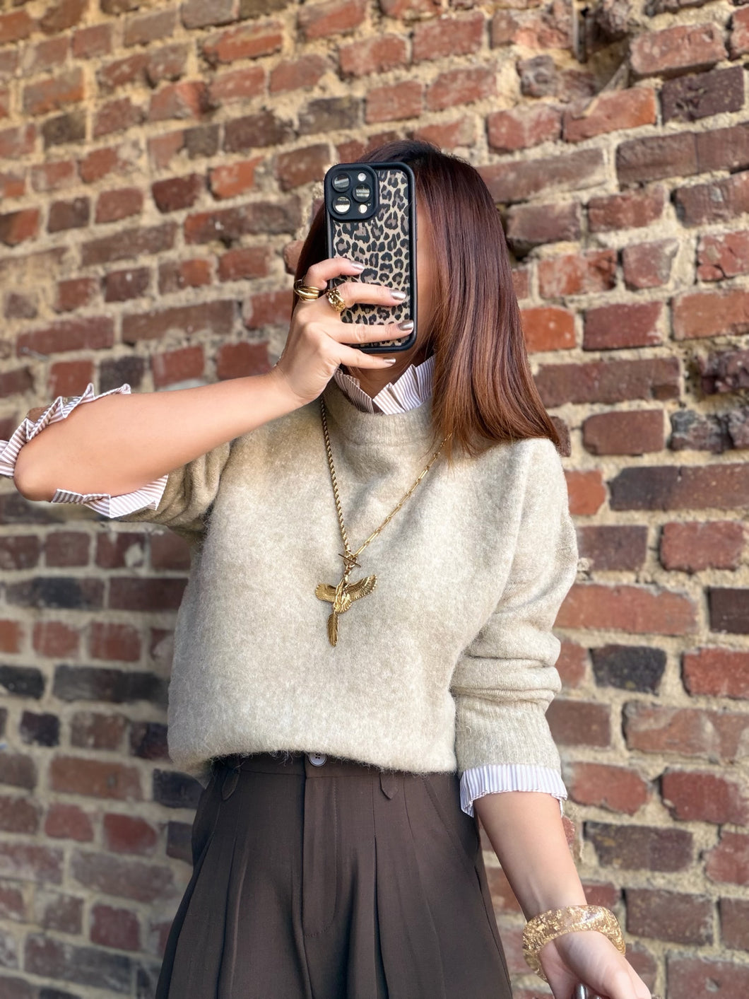 Pull kaki beige col victorien