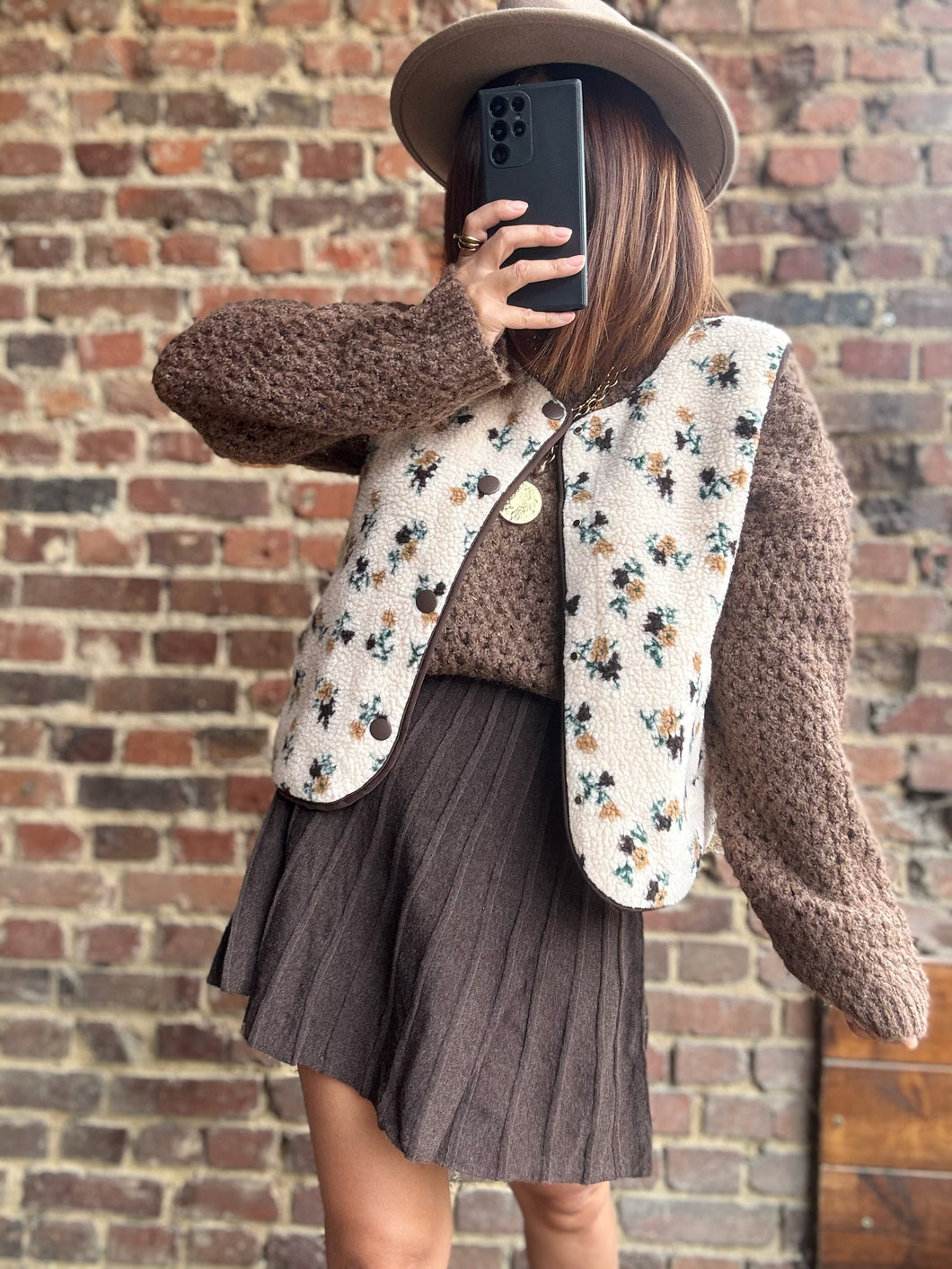 Veste sans manches fleurie