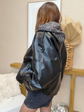 Charger l'image dans la galerie, Veste similicuir noire
