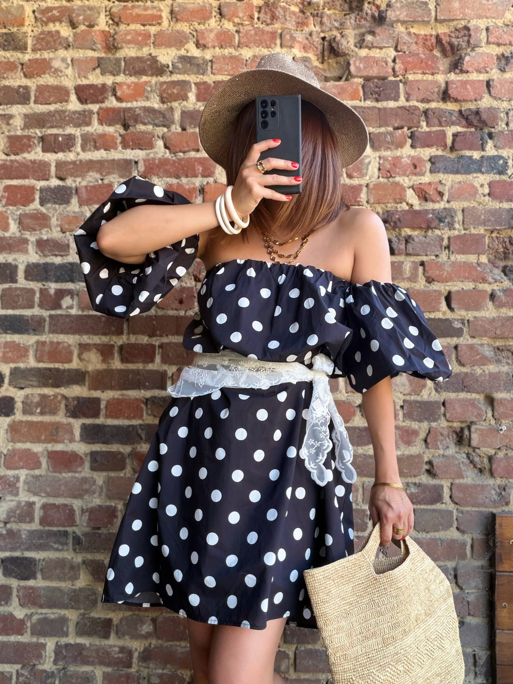 Robe épaules nues noire à pois