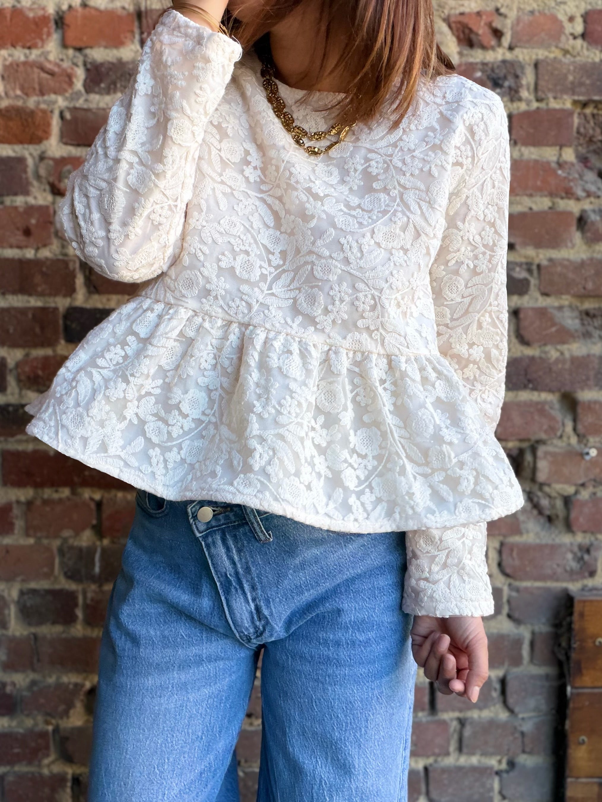 Blouse péplum beige