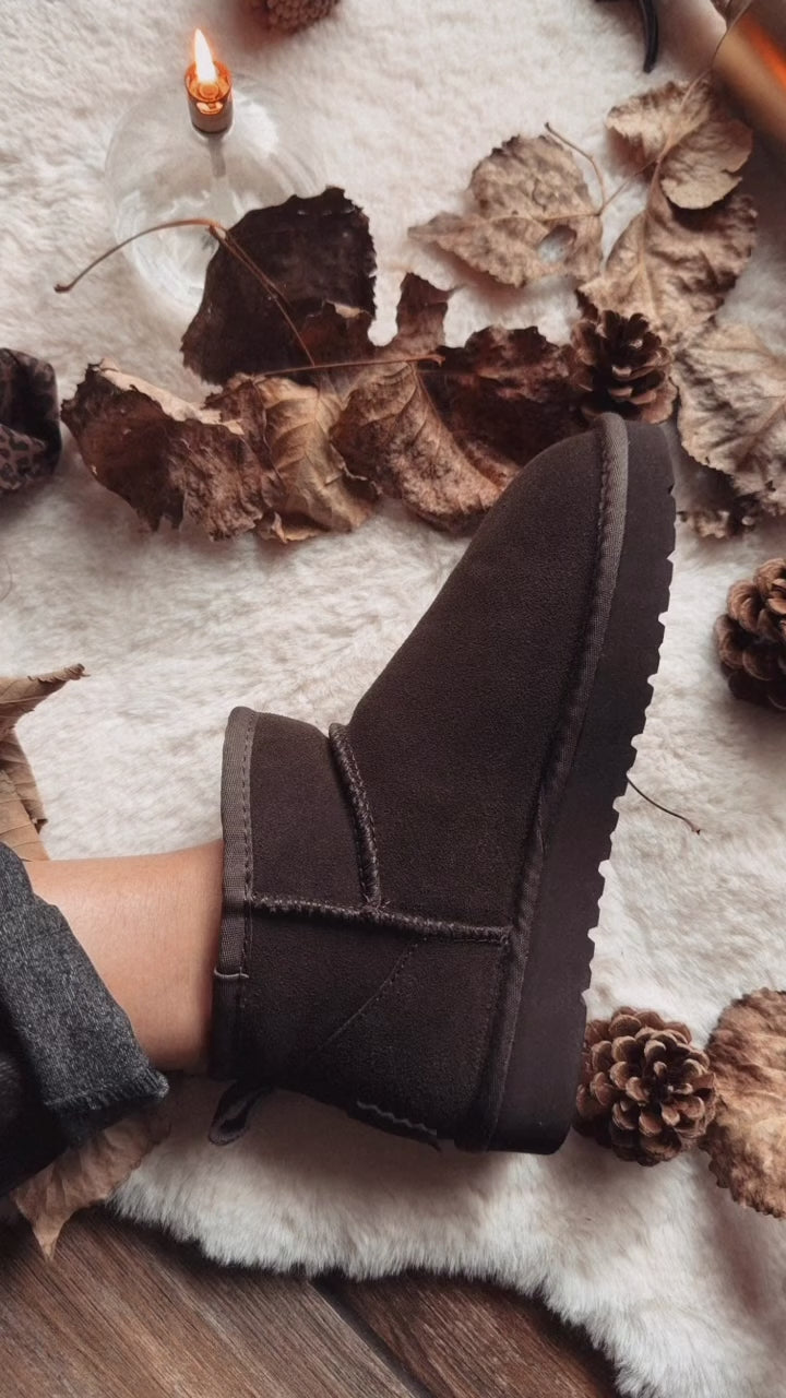 Botte mini fourrées choco en cuir